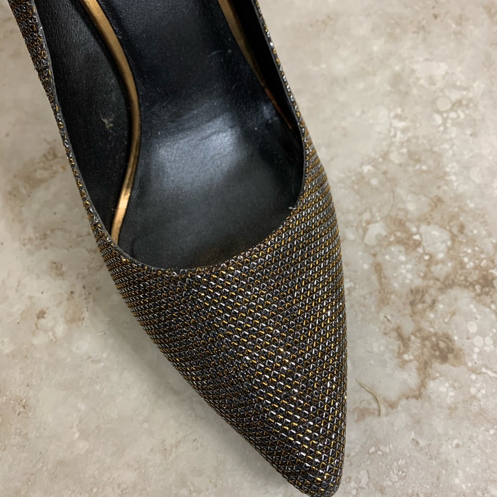 Nine West party pumps